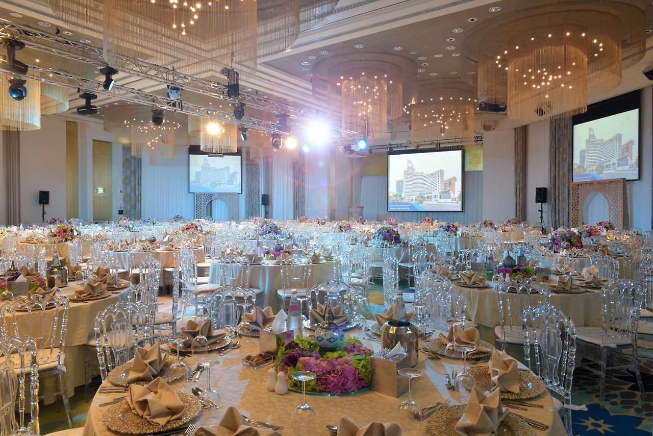 Symphony Style Hotel Kuwait Salmiya Eksteriør bilde The 2012 Gala Dinner