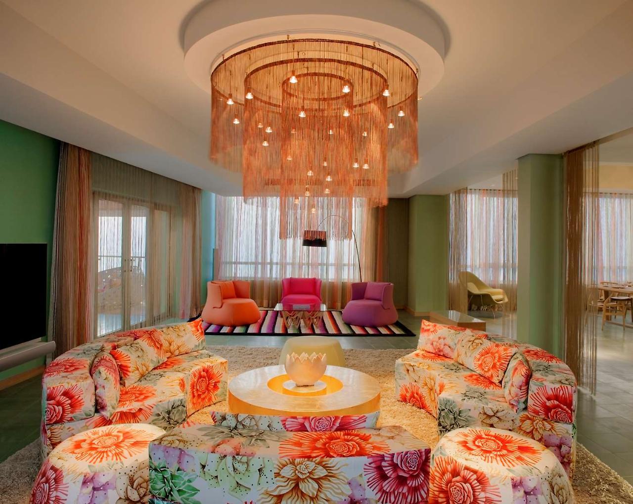 Symphony Style Hotel Kuwait Salmiya Eksteriør bilde A suite at the W Hotel in Beijing